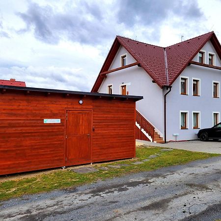 Apartmany Louka Vaclavov u Bruntalu Esterno foto